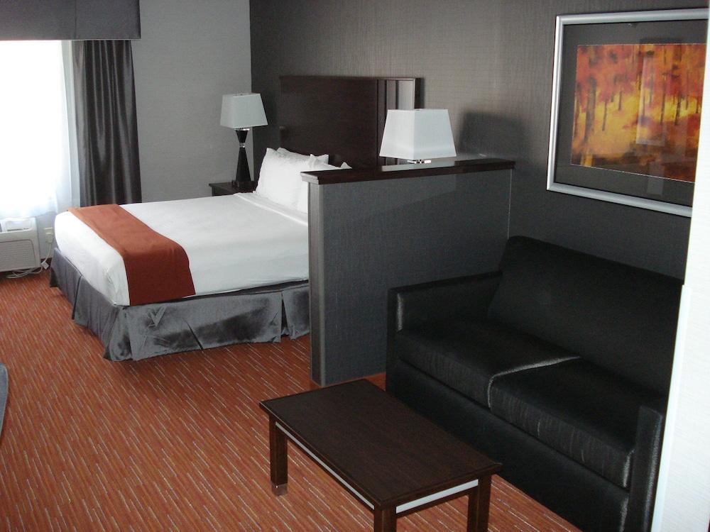 Holiday Inn Express & Suites Rapid City By Ihg Esterno foto