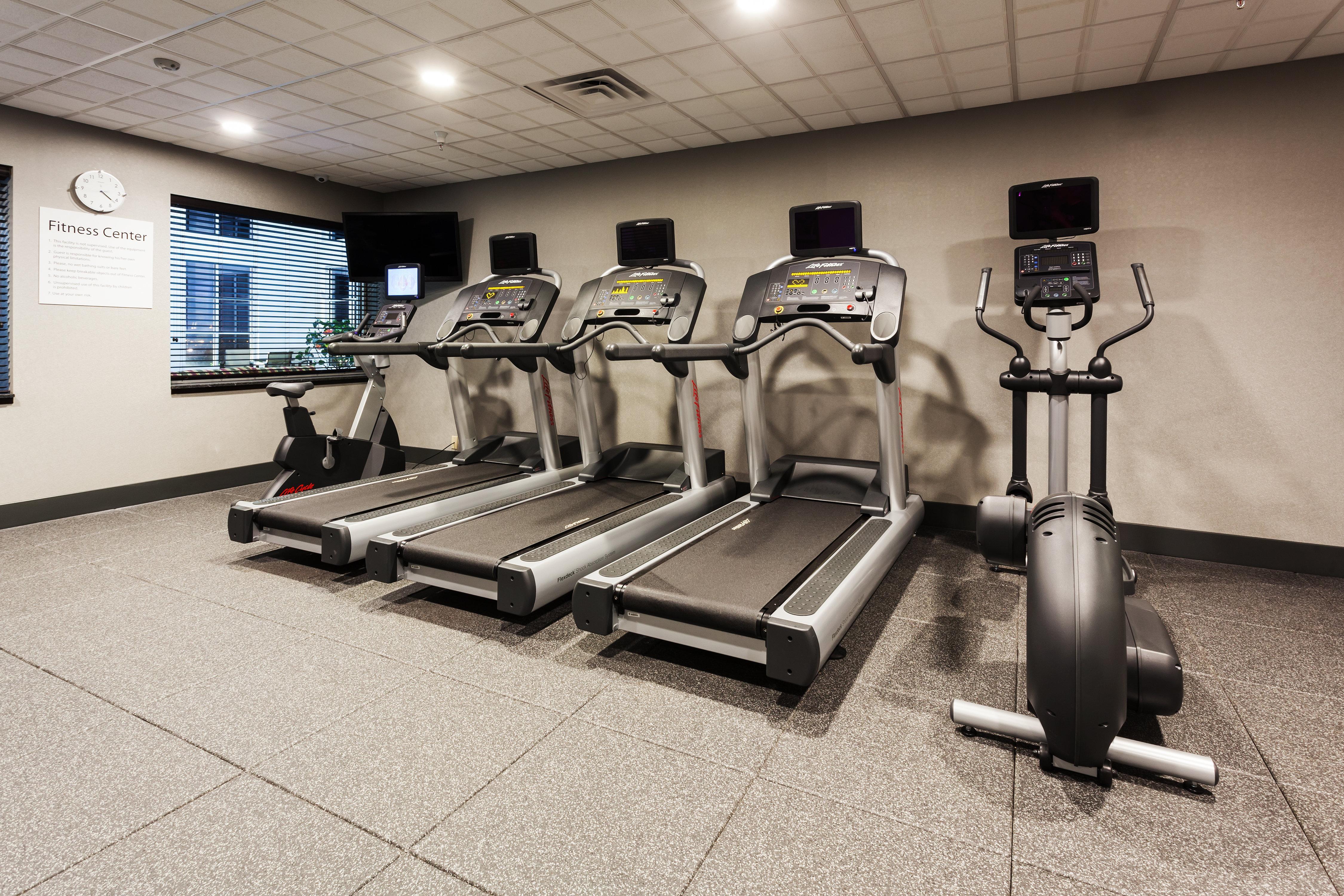 Holiday Inn Express & Suites Rapid City By Ihg Esterno foto
